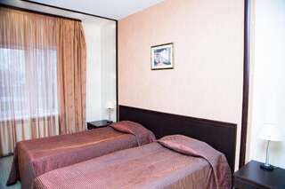 Гостиница Премьер  Кострома Улучшенный двухместный номер с 2 отдельными кроватями-6